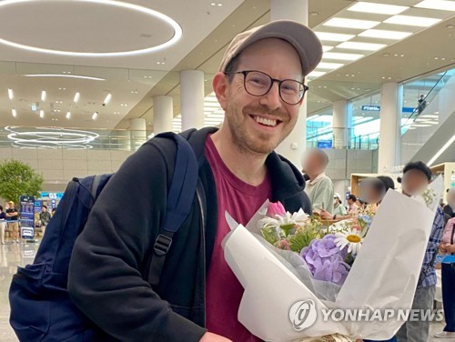 '보 이즈 어프레이드' 개봉 맞아 한국 찾은 아리 애스터 감독