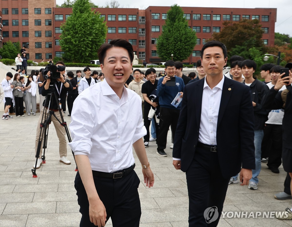 단국대 천안캠퍼스 찾은 이준석 후보
