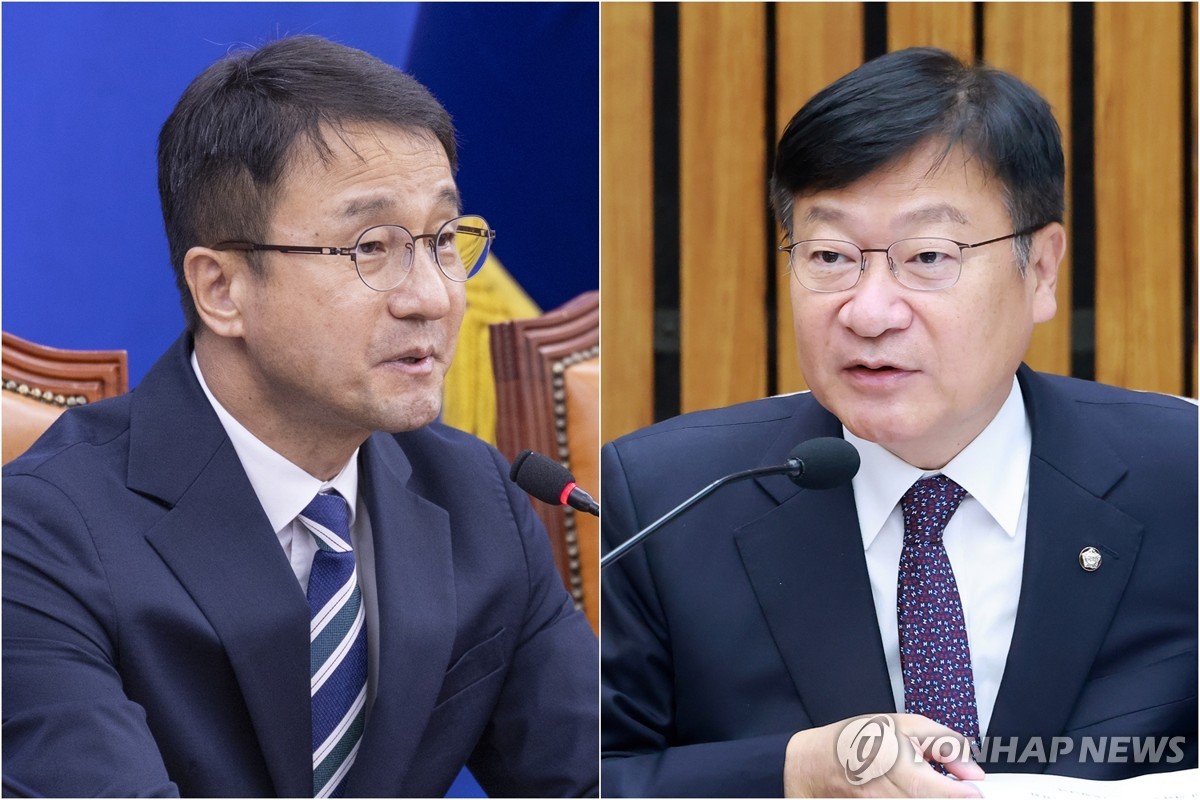 더불어민주당 한병도 원내대표(왼쪽)와 국민의힘 정점식 원내대표